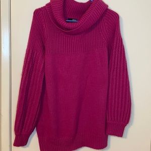 Oversized magenta sweater